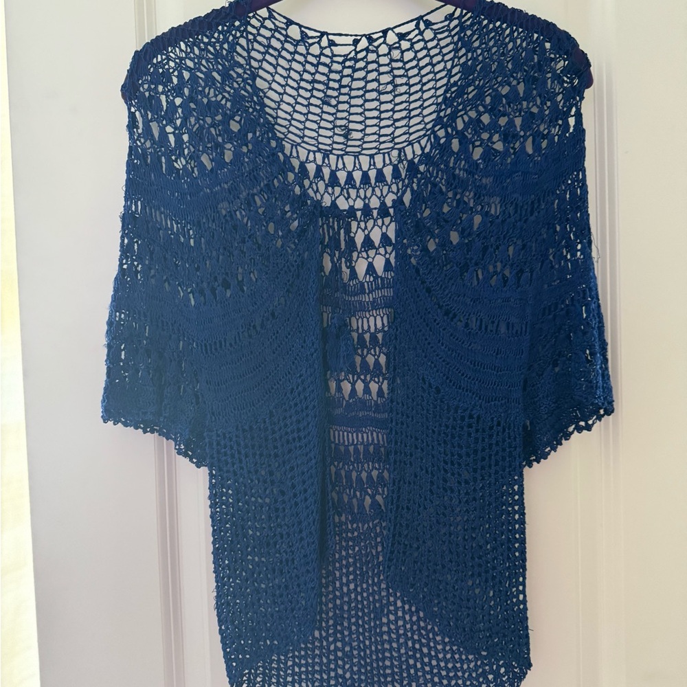 Vintage Navy Blue Women's Crochet Top